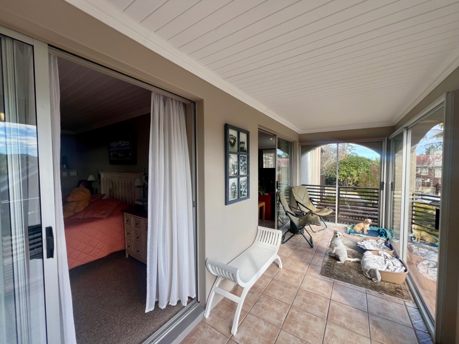 4 Bedroom Property for Sale in Herolds Bay Western Cape